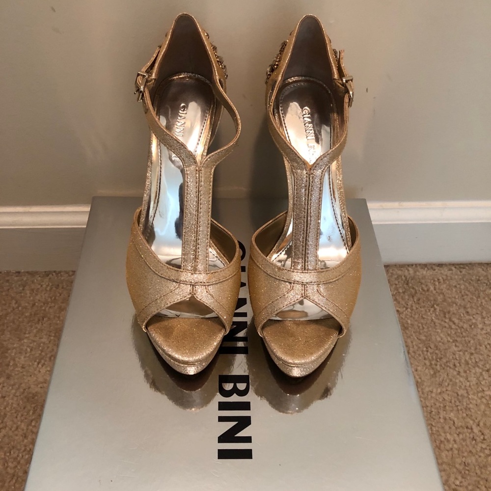 Gianni Bini sparkling High heels shoes